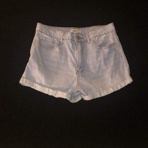 Cuffed High Waisted Denim Shorts - Picture 4 of 6